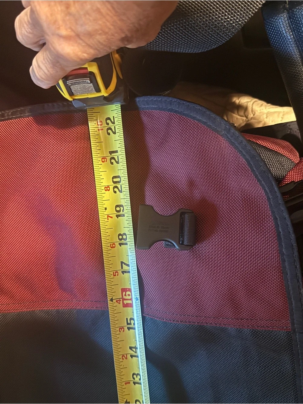 Maroon & Black Canvas Messenger Bag - Unknown Brand